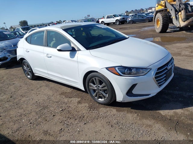 2018 Hyundai Elantra, VIN: 5NPD84LF1JH224660