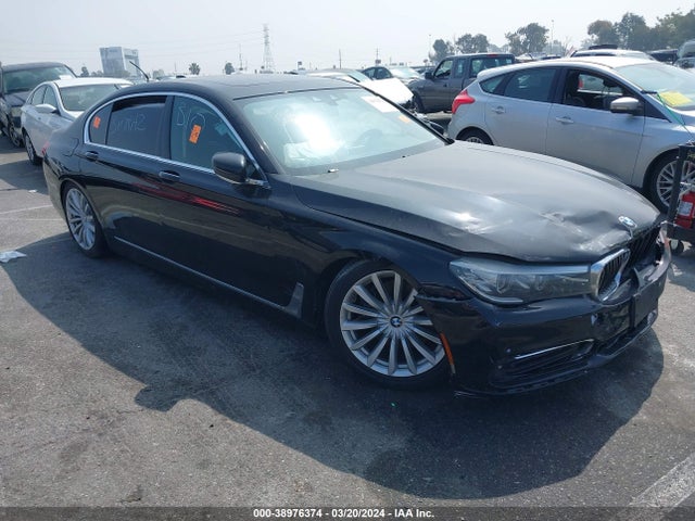 2017 BMW 7 Series, VIN: WBA7E2C50HG740232