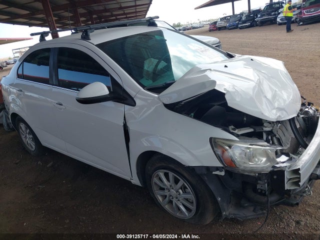 2017 Chevrolet Sonic, VIN: 1G1JD5SB8H4104611
