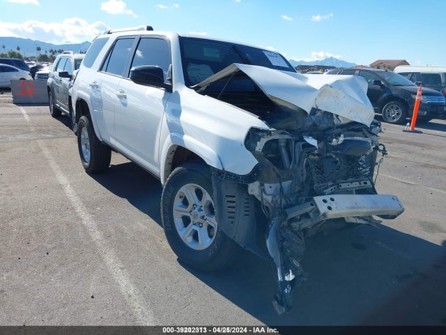 2021 TOYOTA 4RUNNER SR5