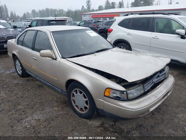 1990 NISSAN MAXIMA 