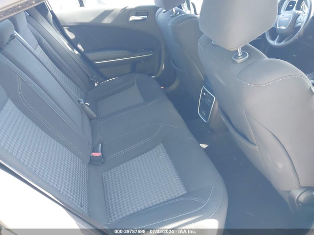 DODGE CHARGER SXT - 8