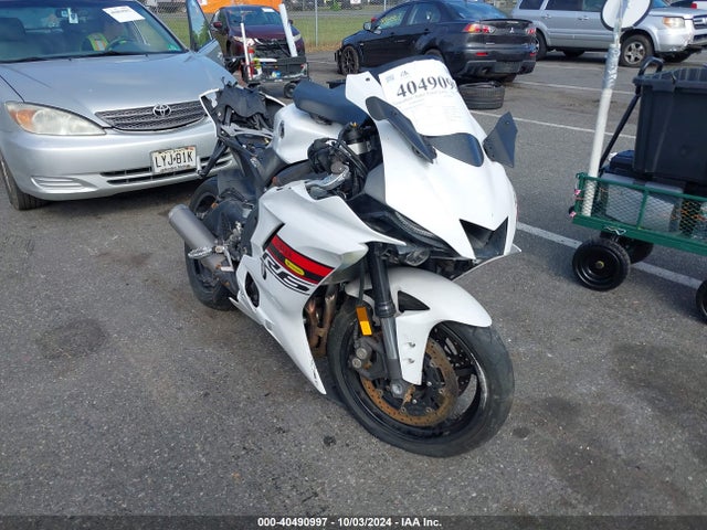 2019 YAMAHA YZF 