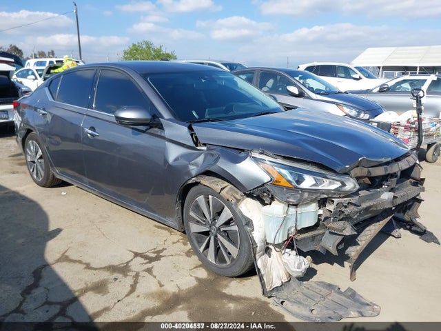 2020 NISSAN ALTIMA SL FWD