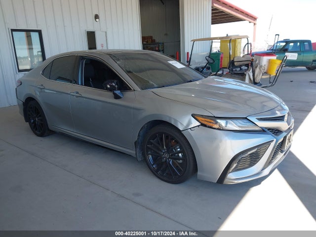 2024 TOYOTA CAMRY XSE