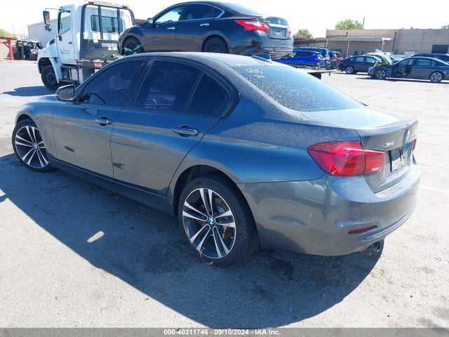 صورة 3 لـ 2018 BMW 330I XDRIVE