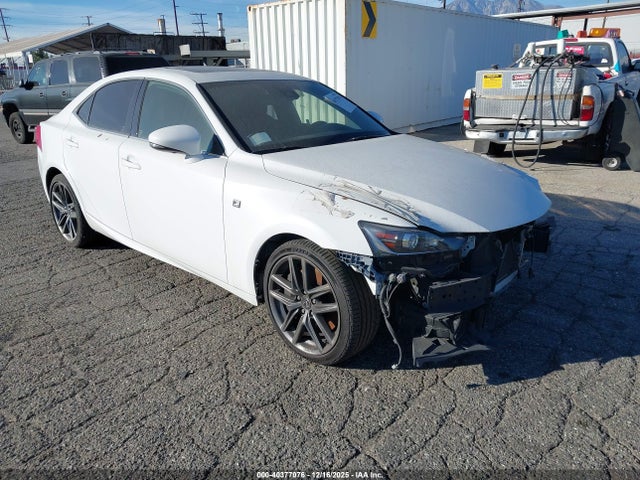 2018 LEXUS IS 