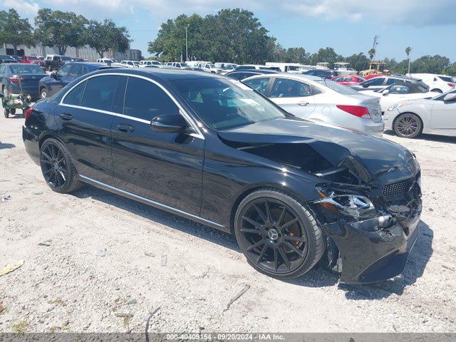 2017 MERCEDES-BENZ C 300 LUXURY/SPORT