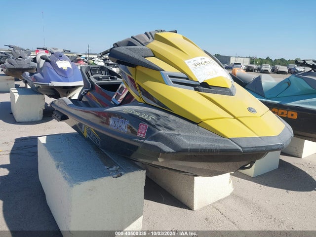 2015 YAMAHA FX 