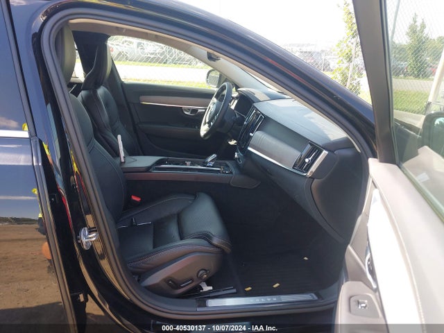 2023 Volvo S90, VIN: LVY062MA9PP322286