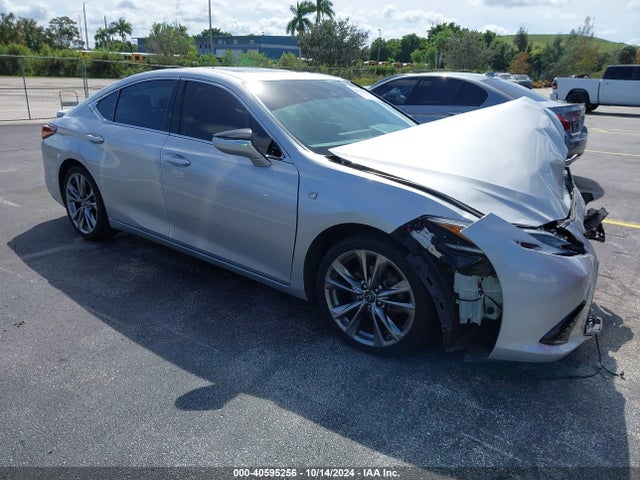 2020 LEXUS ES F SPORT