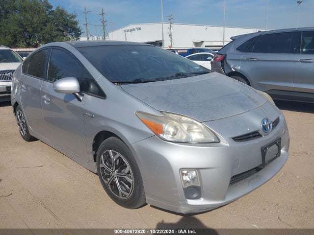 2010 TOYOTA PRIUS III