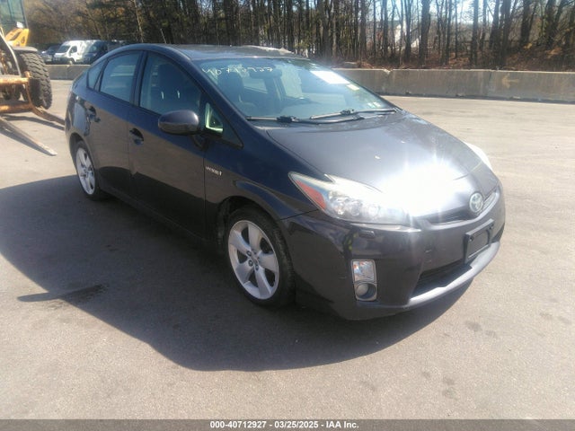 2011 TOYOTA PRIUS 
