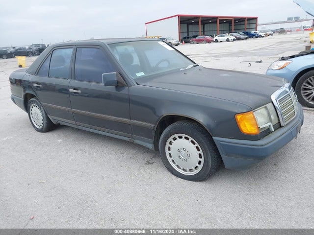 1986 MERCEDES-BENZ 300 SD 