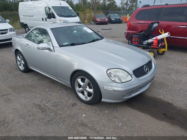 2001 MERCEDES-BENZ SLK 320 