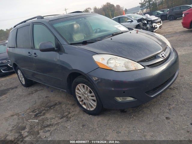 2010 TOYOTA SIENNA XLE/XLE LIMITED