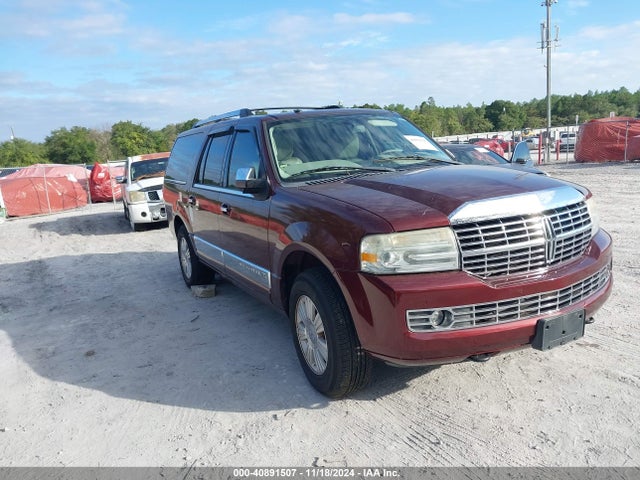 2011 LINCOLN NAVIGATOR 