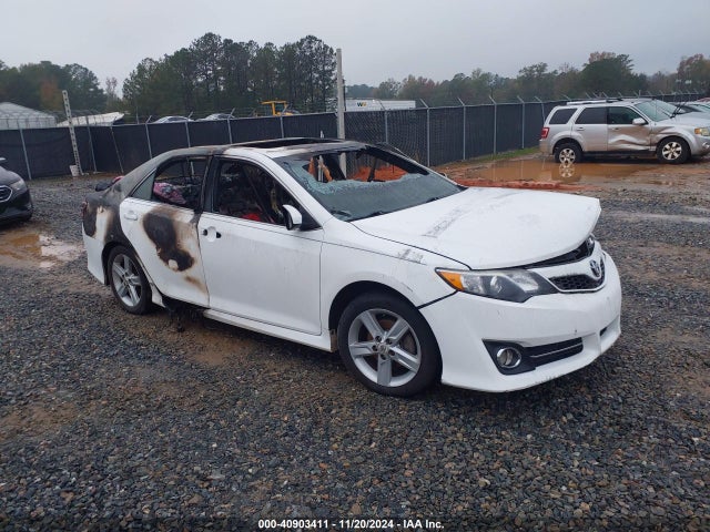 2012 TOYOTA CAMRY SE