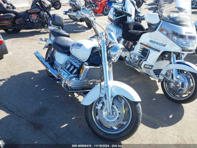 1998 HONDA GL1500 C/2