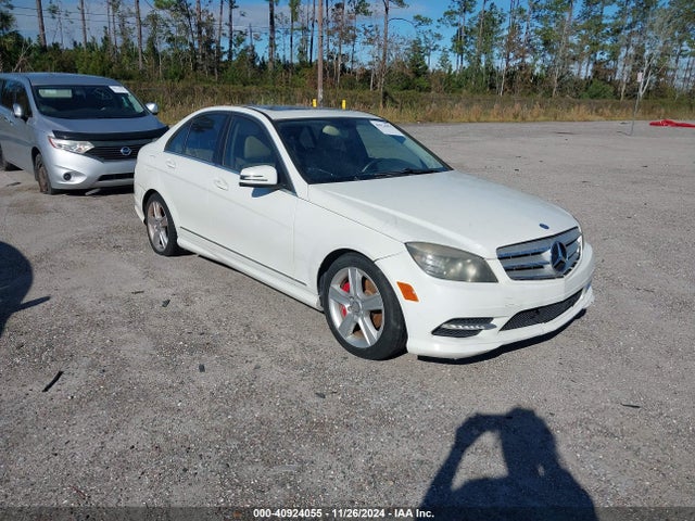 2011 MERCEDES-BENZ C 300 LUXURY/SPORT