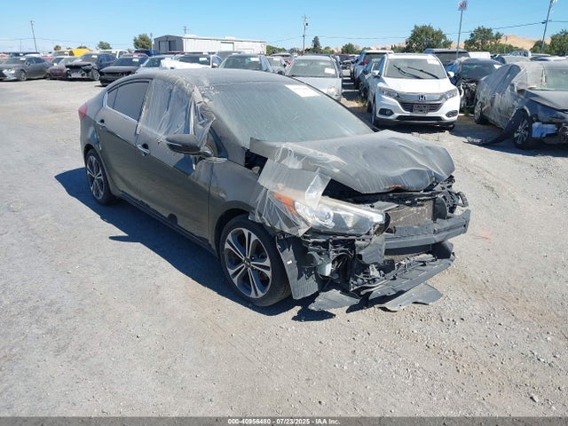 2016 KIA FORTE EX