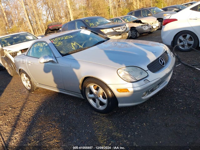 2001 MERCEDES-BENZ SLK 320 
