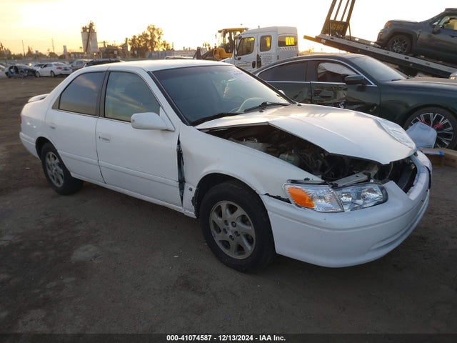 2000 TOYOTA CAMRY CE