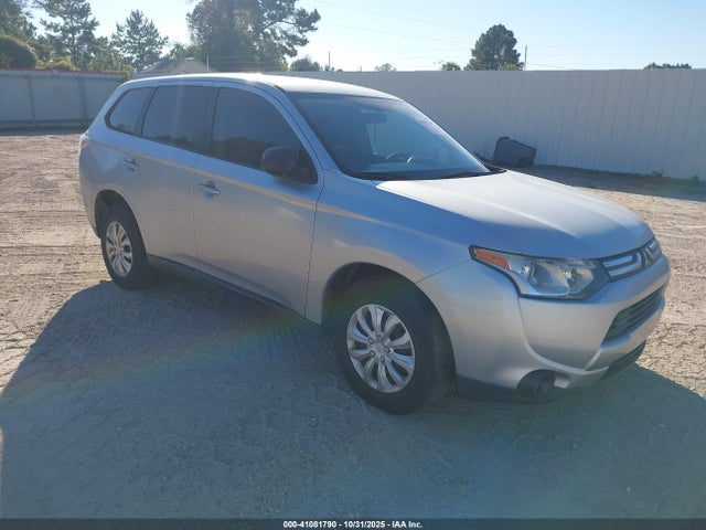 2014 MITSUBISHI OUTLANDER ES