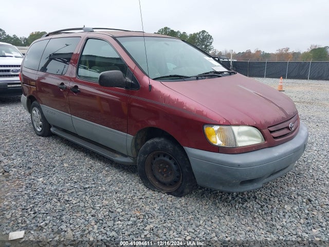 2001 TOYOTA SIENNA CE
