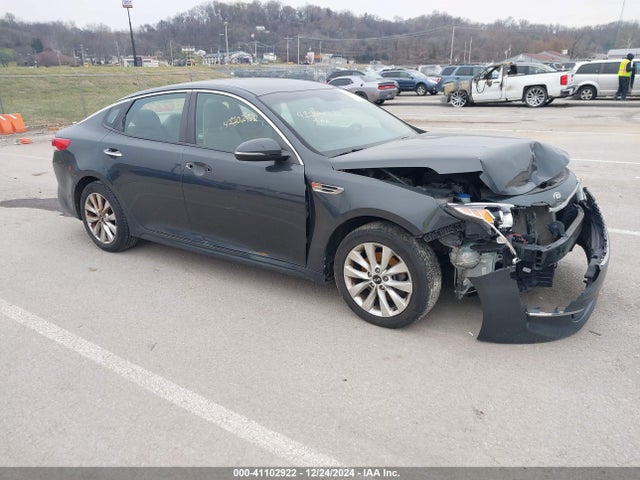 2016 KIA OPTIMA LX
