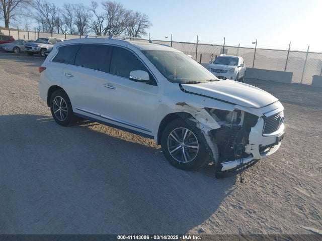 2019 INFINITI QX60 LUXE