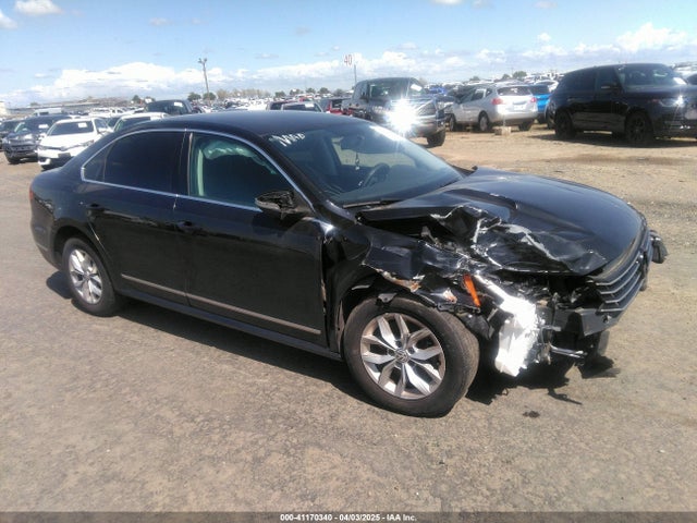 2017 VOLKSWAGEN PASSAT 1.8T S