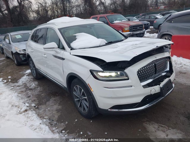 2022 LINCOLN NAUTILUS STANDARD