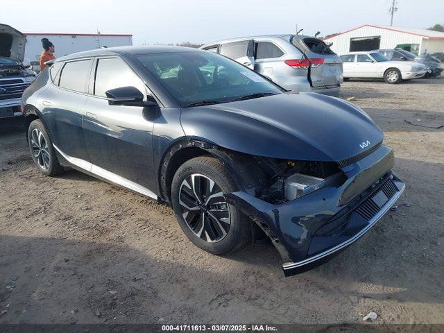 2023 KIA EV6 WIND
