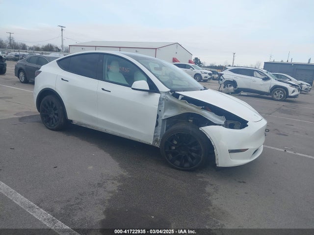 2023 TESLA MODEL Y AWD/LONG RANGE DUAL MOTOR ALL-WHEEL DRIVE
