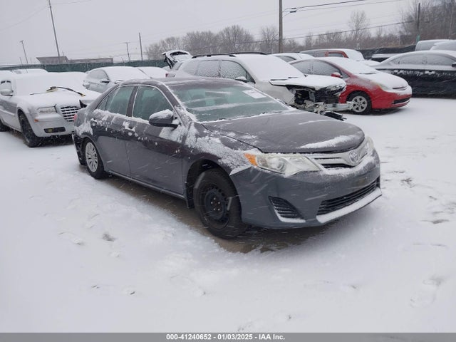 2014 TOYOTA CAMRY LE