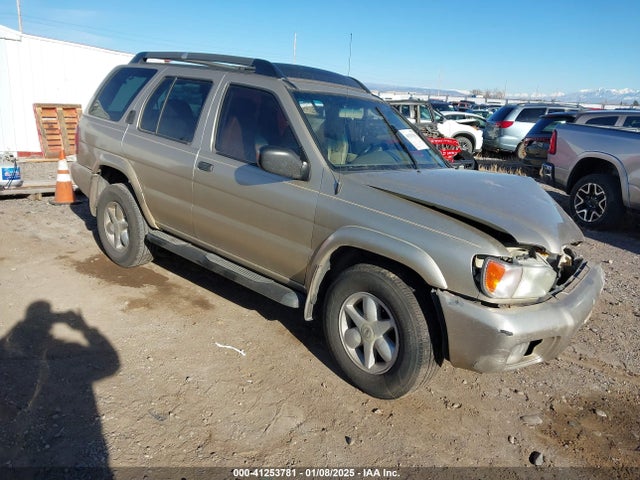 2002 NISSAN PATHFINDER SE