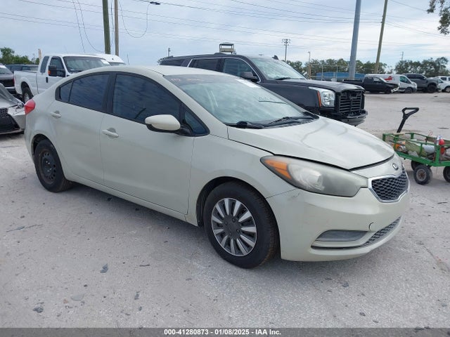 2014 KIA FORTE LX