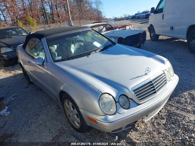 2001 MERCEDES-BENZ CLK 320 