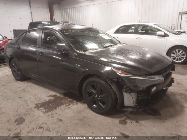 2021 HYUNDAI ELANTRA SEL