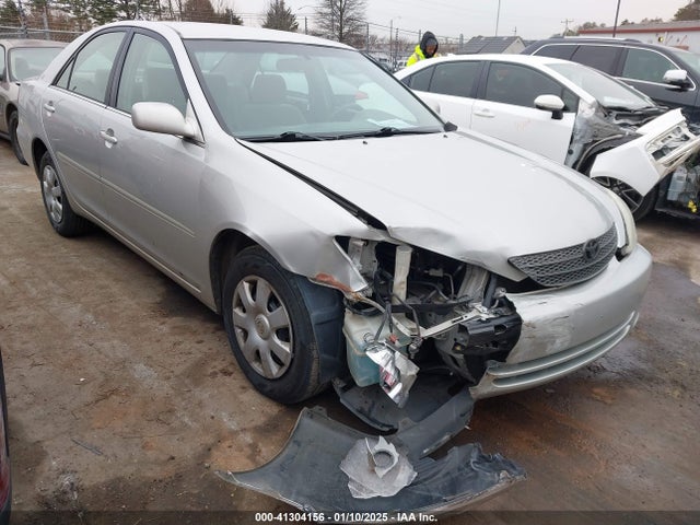 2002 TOYOTA CAMRY LE