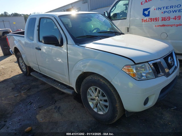 2017 NISSAN FRONTIER SV