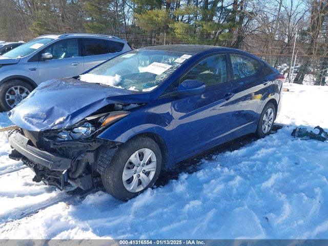 2016 Hyundai ELANTRA SE photo 2
