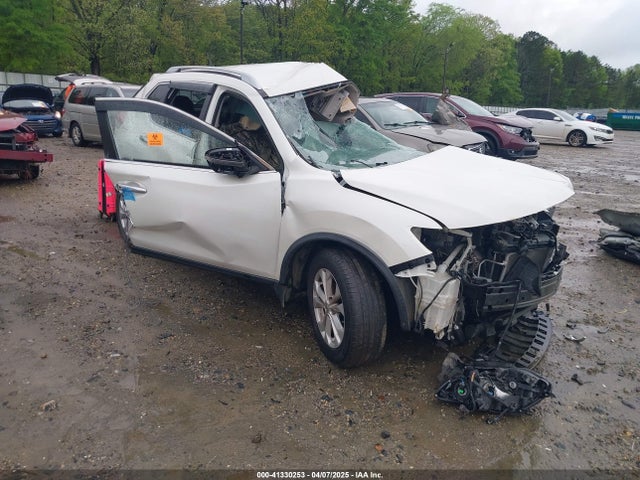 2016 NISSAN ROGUE SV