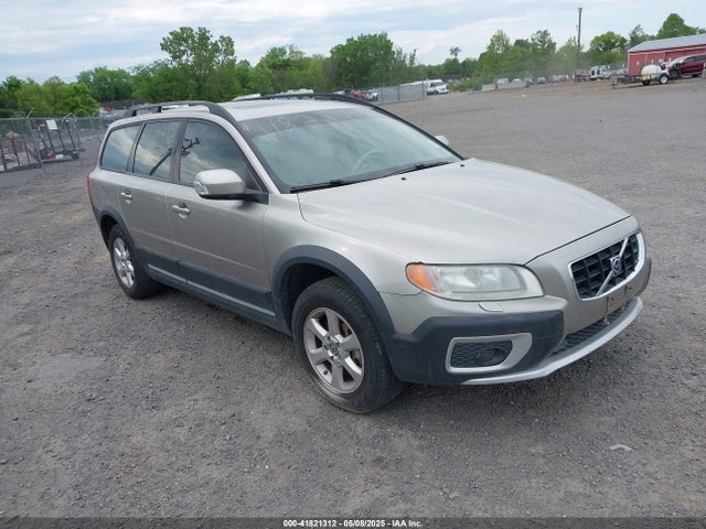 2008 VOLVO XC70 3.2