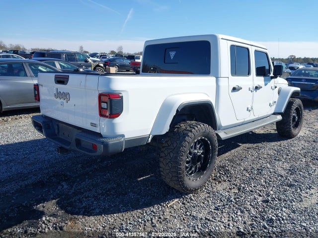 صورة 4 لـ 2020 JEEP GLADIATOR OVERLAND 4X4