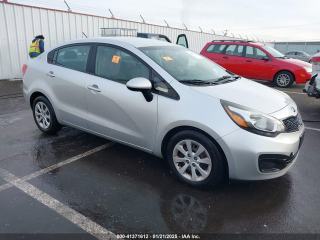 2015 KIA RIO LX