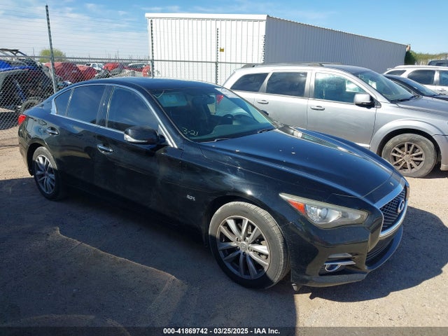 2016 INFINITI Q50 2.0T BASE/2.0T PREMIUM