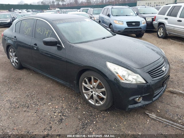2013 INFINITI G37 