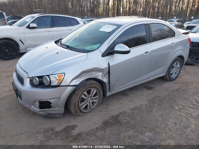 CHEVROLET SONIC LT AUTO - 2